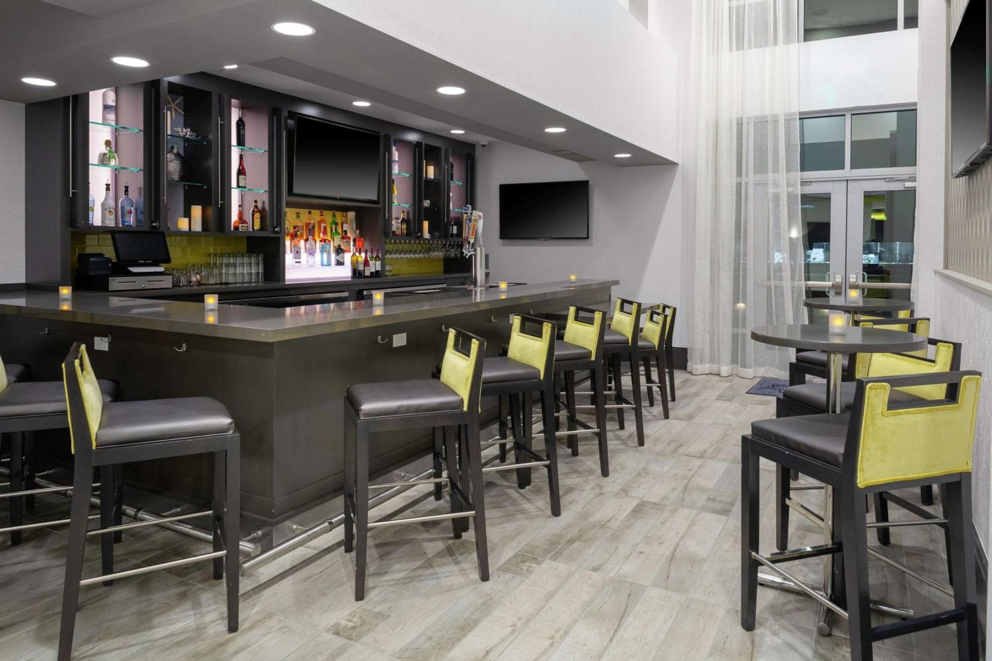 Hampton Inn & Suites Irvine/Orange County Airport Zewnętrze zdjęcie